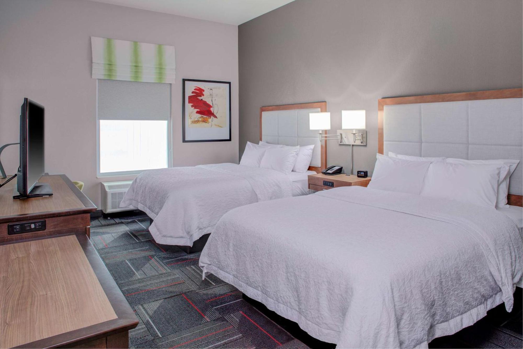 Hampton Inn & Suites Columbus Scioto Downs Exterior photo